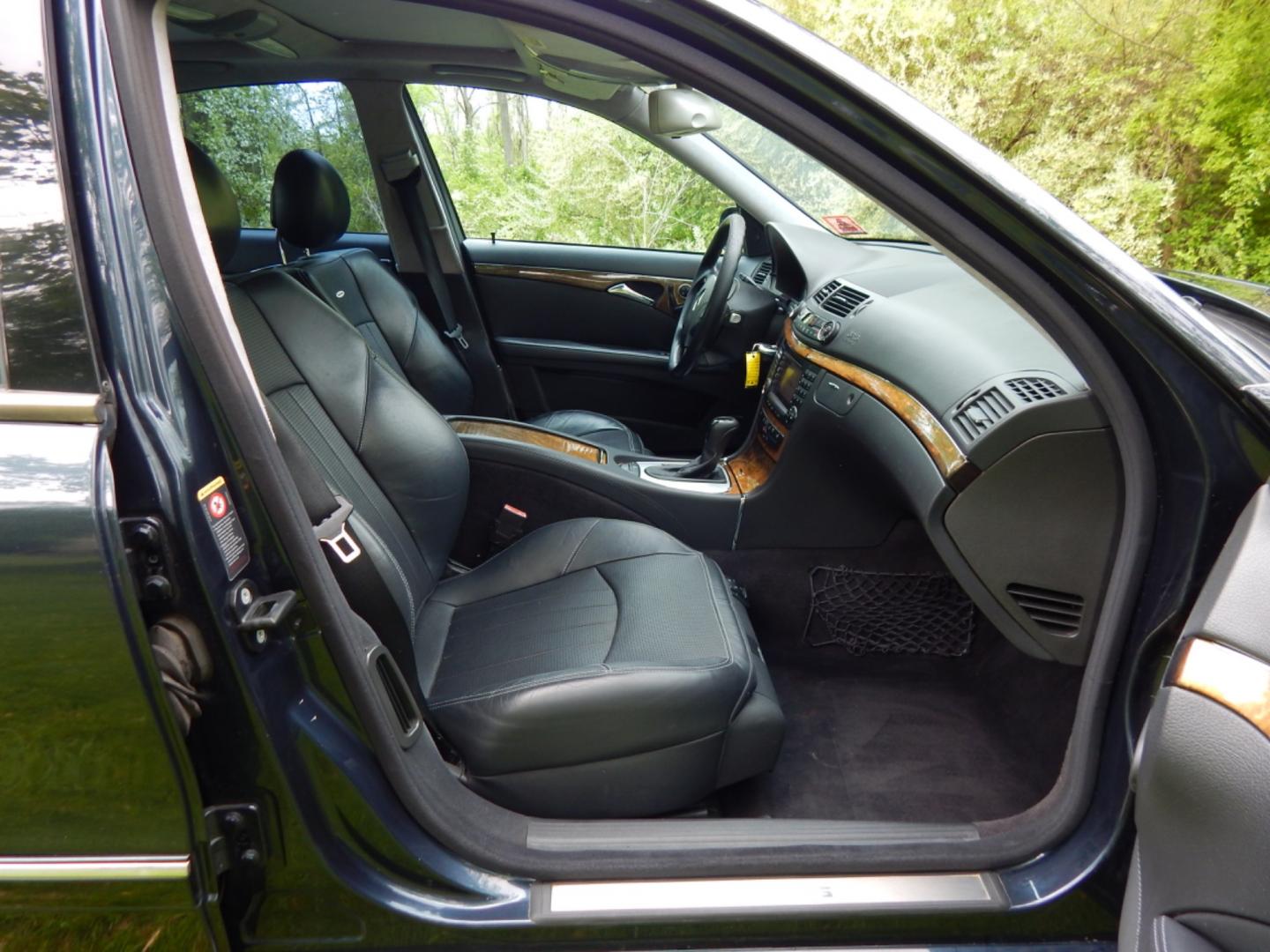 2005 Blue /Black Leather Mercedes-Benz AMG E55 AMG (WDBUF76J45A) with an 5.4L V8 SOHC 24V SUPERCHARGED engine, 5-Speed Automatic Overdrive transmission, located at 6528 Lower York Road, New Hope, PA, 18938, (215) 862-9555, 40.358707, -74.977882 - Here for sale is a super cool, very rare, 2005 Mercedes-Benz E55 AMG. Under the hood is one of Mercedes best V8's, the supercharged 5.4 liter. It puts the power to the rear wheels via an automatic 5 speed transmission equipped with push button speed shift technology. Options include: keyless entry - Photo#25